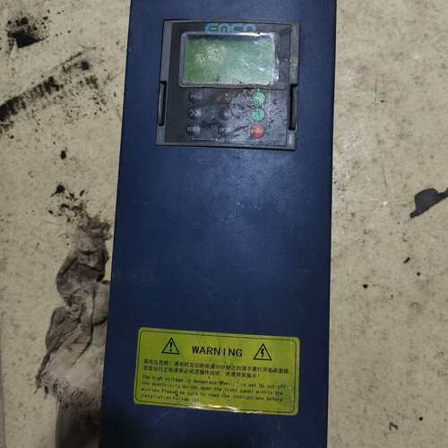 议价易控变频器，型号: EC50011G0015P43B 三相3