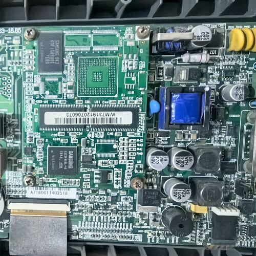 议价昆仑通泰触摸屏主板，型号PCB-A623-18.86，拆机件