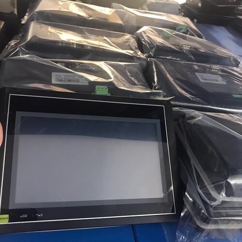 议价繁易7寸触摸屏FE4070C-B，实物拍摄，成色如图，现货多