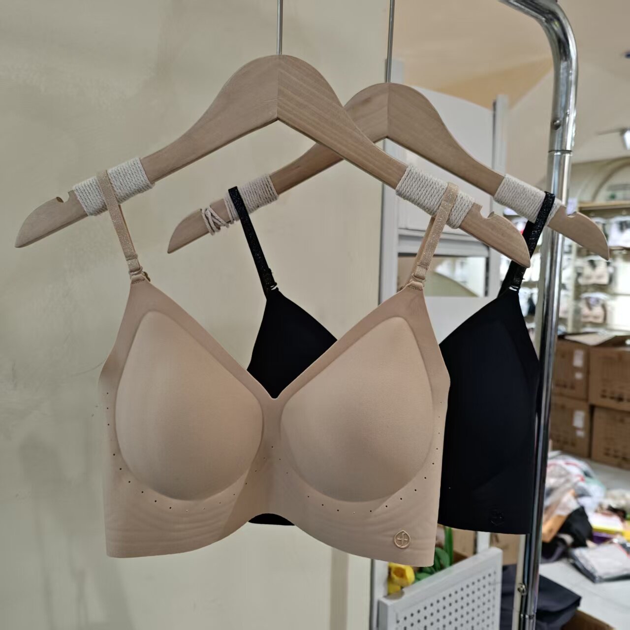 两件装单排扣美背内衣女士无痕小胸AB杯无钢圈聚拢透气文胸罩1063