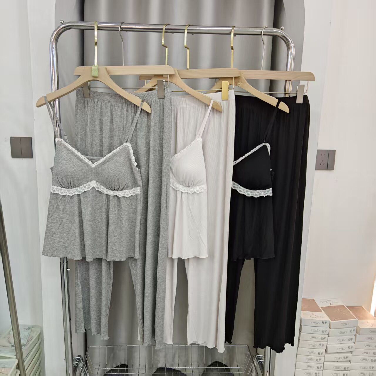 新款竖条蕾丝吊带长裤套装带胸垫女睡衣宽松舒适可外穿家具人2016