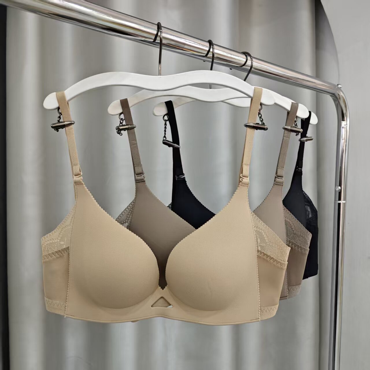 单排扣无钢圈聚拢美背舒适透气上托侧收小胸内衣性感无痕文胸5313