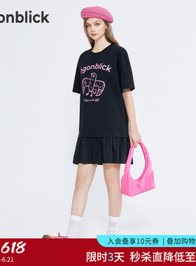 北欧时刻2026年夏季新款女趣味印花拼接假两件短袖黑色连衣裙短裙