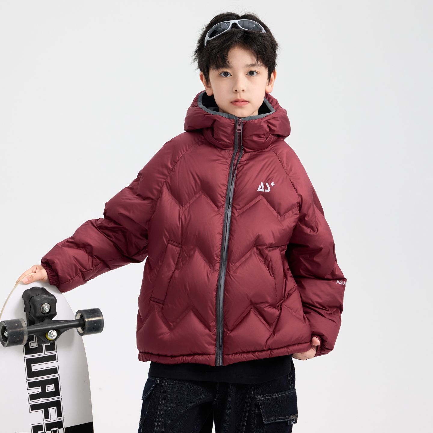 量感暖核短款羽绒服男童冬季2025新款中大童学生连帽加厚保暖外套