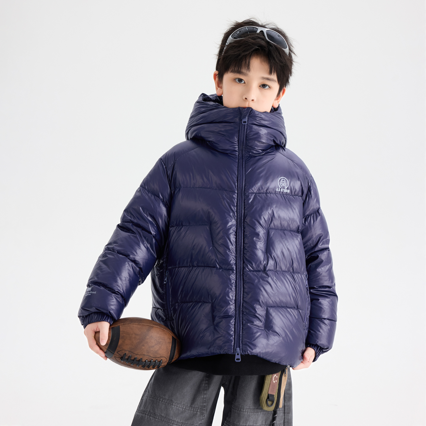 男童短款白鸭绒羽绒服冬季2025新款中大童青少年儿童防水连帽外套