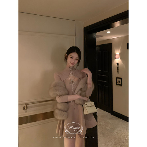 时尚抽绳设计感连衣裙子