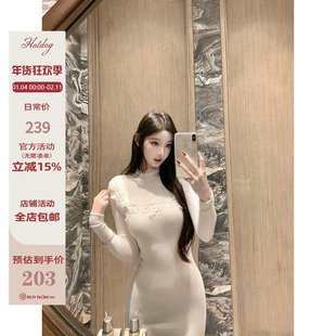 Hotdog热狗很辣【肤若凝脂】精致气质修身显瘦白色花边针织连衣裙