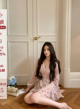 Hotdog 热狗很辣【 花落梦夕】收腰显瘦V领木耳边繁花长袖连衣裙