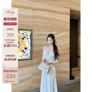 甜美温柔气质蕾丝拼接针织上衣女 莉莉丝小姐 Hotdog 热狗很辣