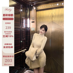 显瘦高领针织包臀连衣裙 精致气质修身 Hotdog热狗很辣 西棠佳人