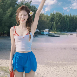 2025爆款 泡温泉度假蕾丝格子胸衣吊带比基尼四件套性感纯欲泳衣女