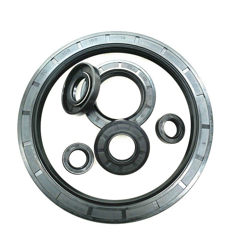 丁晴材质骨架油封  TC 32 33 35 36 37 38 39 40*59*7 10 12 11 8