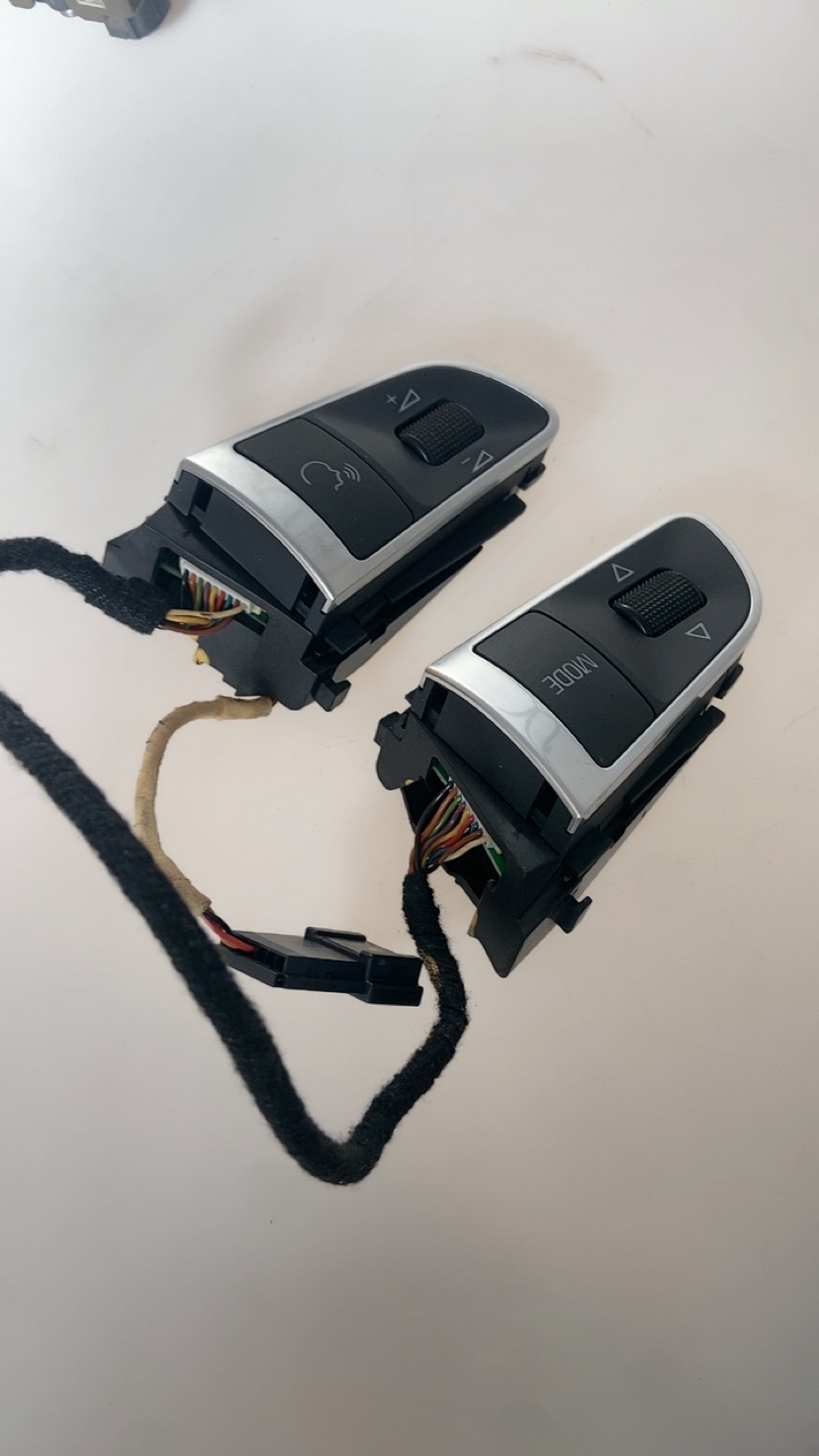 奥迪A1A4LQ5A6C6方向盘按键多功能按键