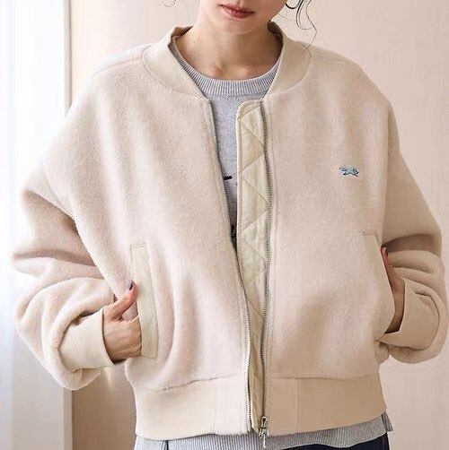 coen。新款M码小狐狸棒球服呢子夹克米色