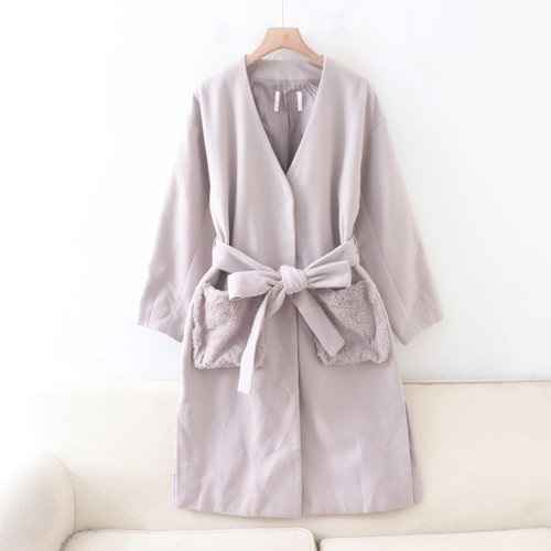 D02068日单贵牌9800日元按扣V领宽松保暖女有腰带中长款呢子外套