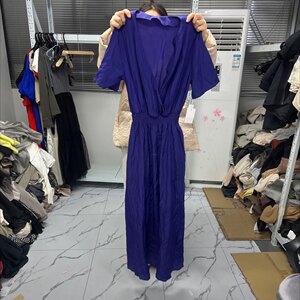 262，日单 14960日元，M_d e ，100胸围紫色连衣裙