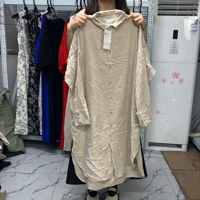 457，S_o 均码，米色，衬衫裙，60肩134胸，114长，
