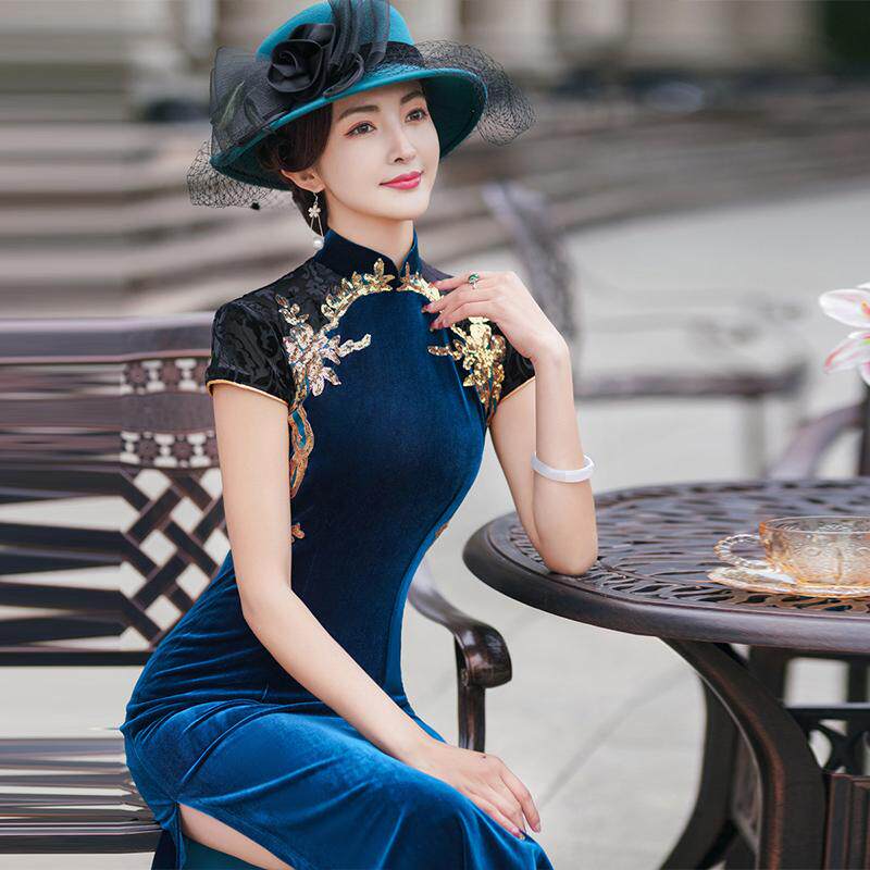 金丝绒复古改良高开叉旗袍气质修身新中式连衣裙秋冬新款演出礼服
