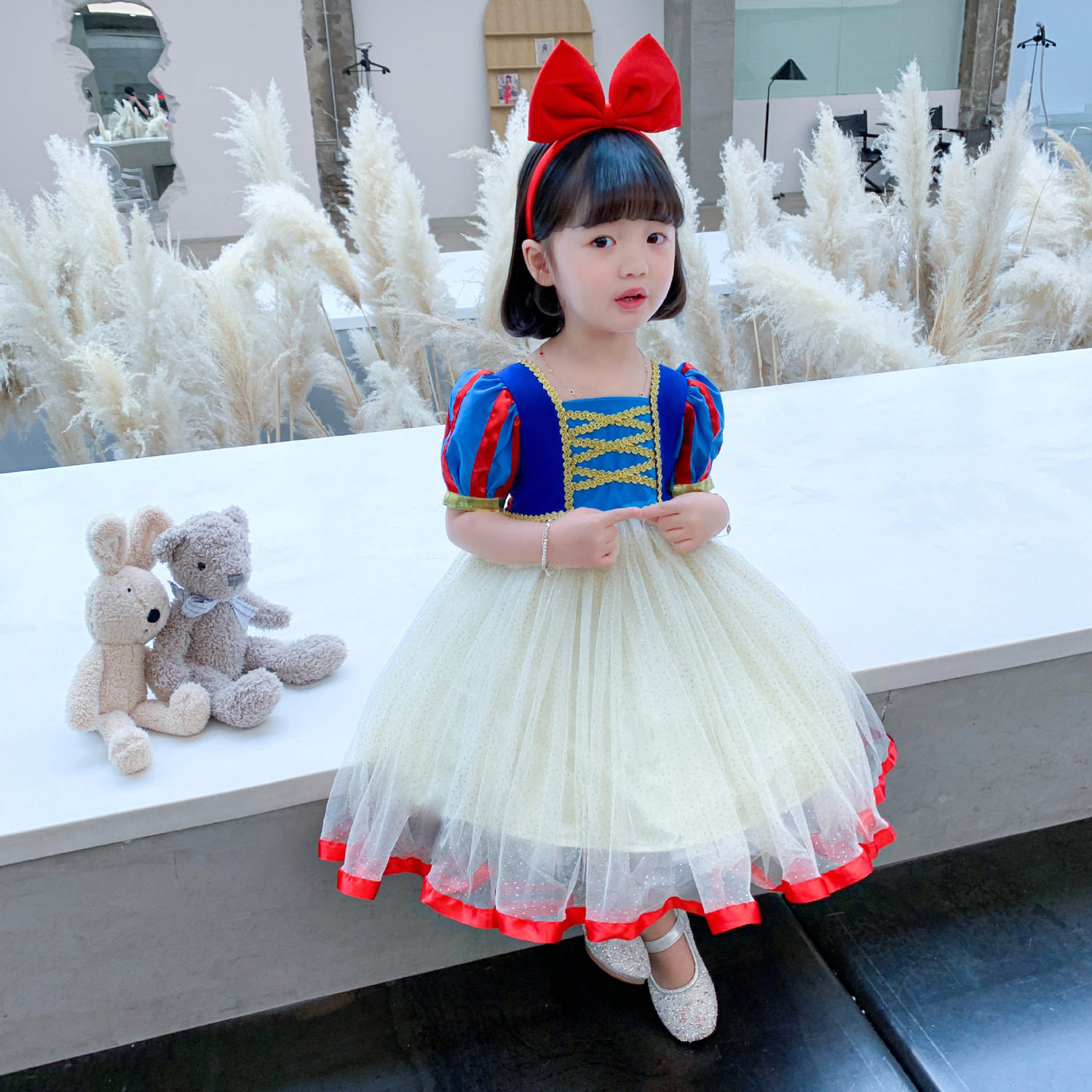女童白雪公主裙子夏装2026新款儿童冰雪奇缘洋气爱莎睡美人连衣裙