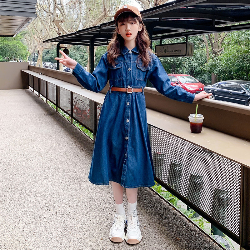 女童牛仔连衣裙2026新款中大童韩版时髦小女孩长袖纯色公主连衣裙