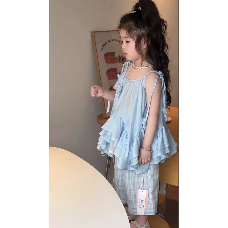 韩国童装儿童裙子2026夏装女童连衣裙清新沙滩度假风女宝宝吊带裙