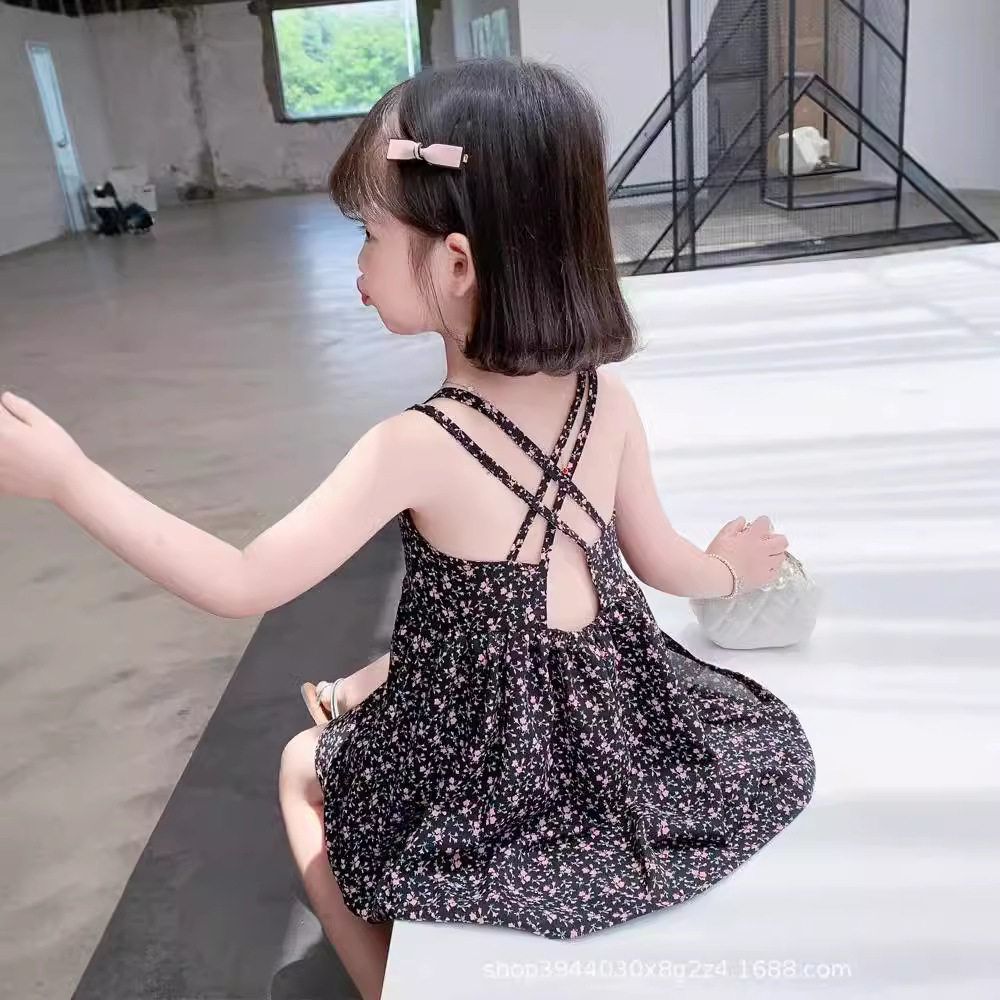 女童连衣裙夏季2026新款韩版洋气靓宝碎花吊带裙子夏装小童公主裙