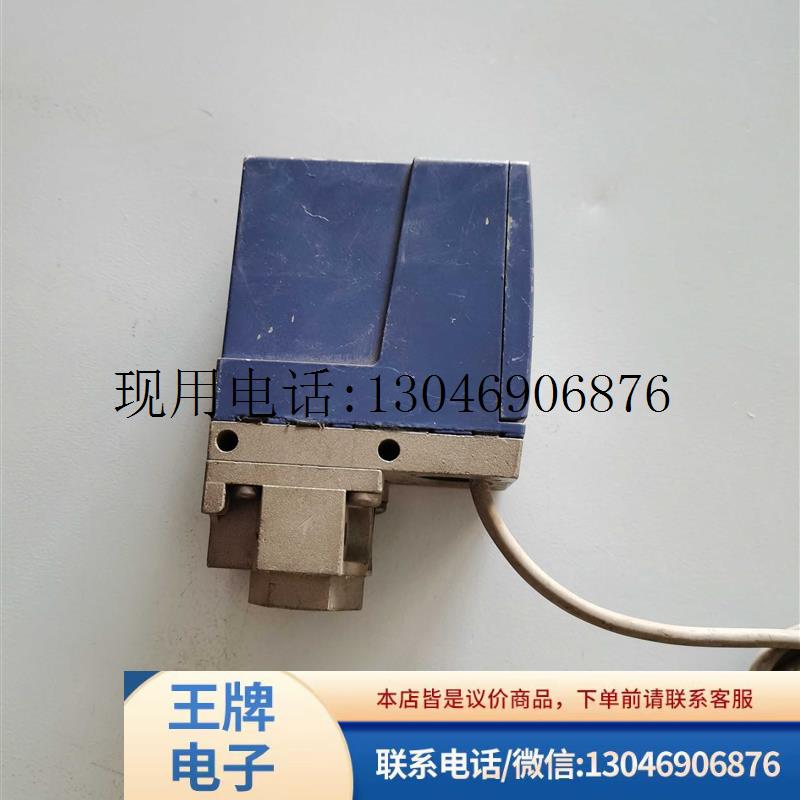 施耐德压力开关 压力控制器 XMLB070D2S11拆机实图 二手功能正常