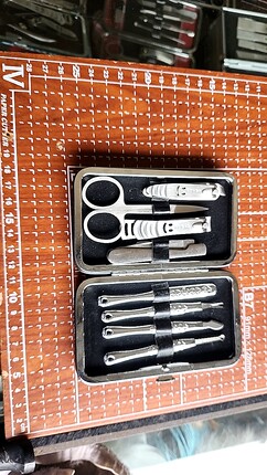 正品 扬州三把刀指甲剪刀，修甲工具8件套装 珍珠鱼皮花纹包包