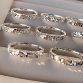 足银9999三面碎冰冰闭口戒指女轻奢感爆闪实心纯银戒指情人节礼物