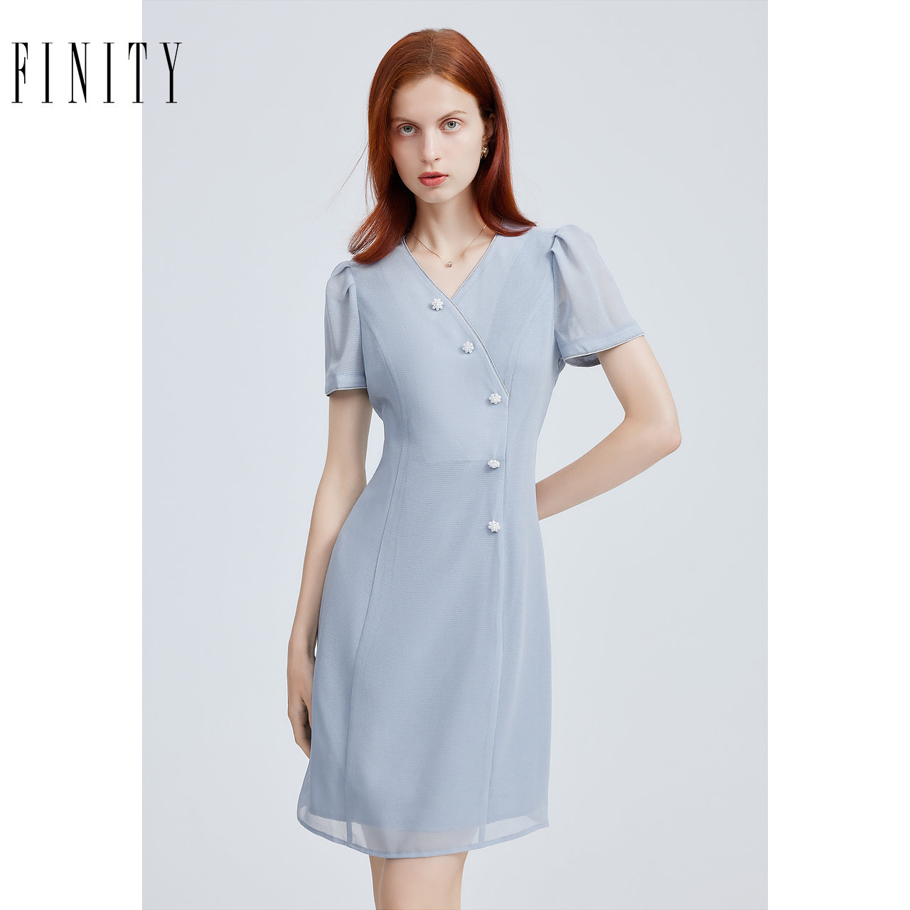 FINITY菲妮迪2024夏季气质纯色短袖连衣裙设计感休闲中长款裙子女