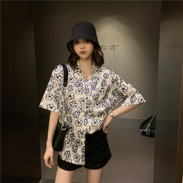 Hong Kong style retro short sleeve suit collar oil painting printed shirt~