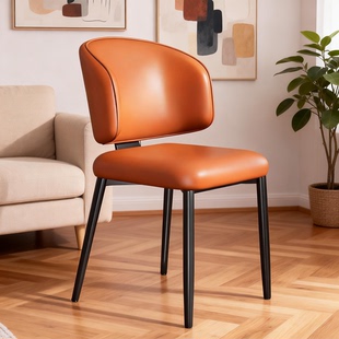 餐椅家用餐桌椅子2026新款意式软包靠背网红餐厅轻奢高级感餐凳子