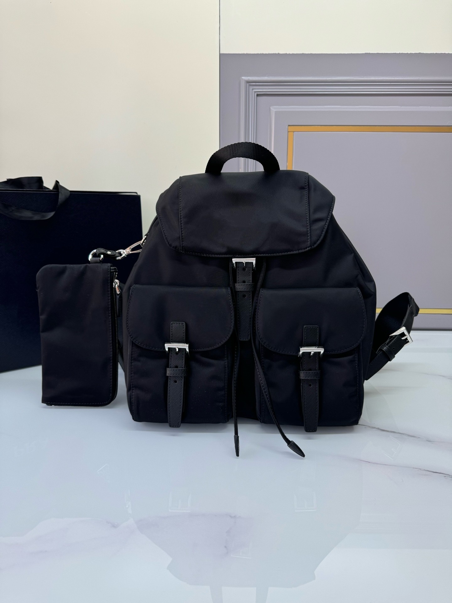 女士双肩包降落伞尼龙布背包年轻时尚潮流出行旅游大学生电脑书包