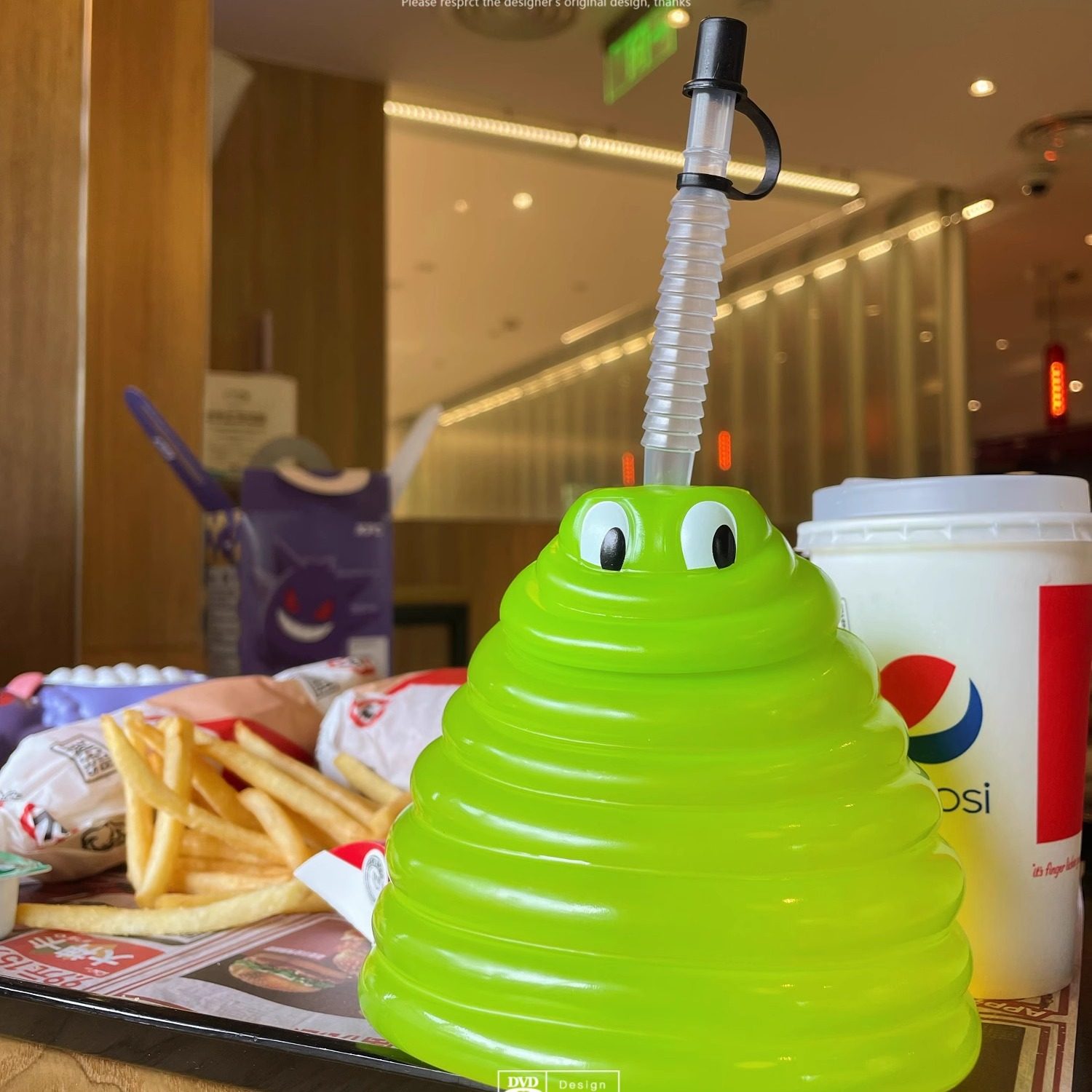 精灵旅社杯子绿色果冻怪鼻涕虫史莱姆卡通造型水杯杯子可爱