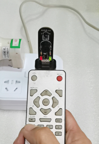 红外遥控器信号检测维修工具 声光提示USB接口AUUAcc@et1838a