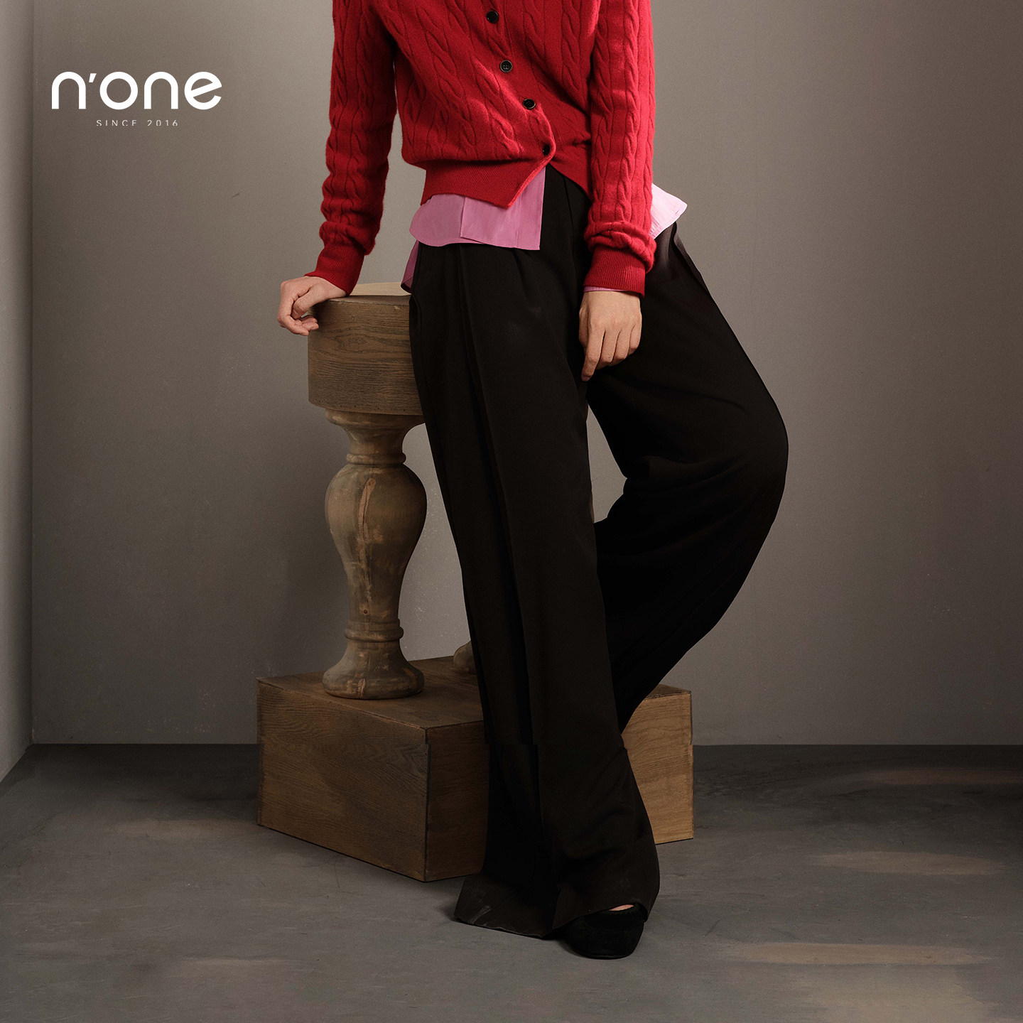 none百搭直筒阔腿休闲西装裤