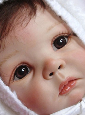 Reborn Doll Kit 仿真婴儿重生娃娃模具 达芙妮 大眼萌娃 DIY套件