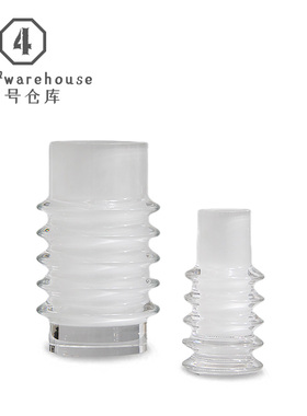 现代简约白色螺旋直筒水晶玻璃花瓶民宿样板间售楼处桌面装饰摆件