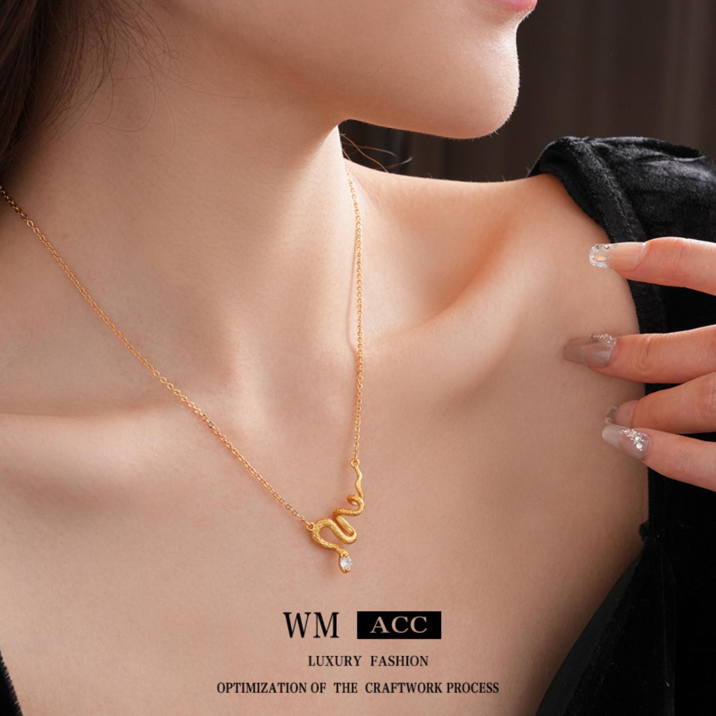 真金锆石蛇形轻奢毛衣链