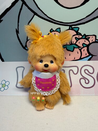 日本正版 Monchhichi 蒙奇奇 限定款 金毛羊角辫爱心围兜女生挂件