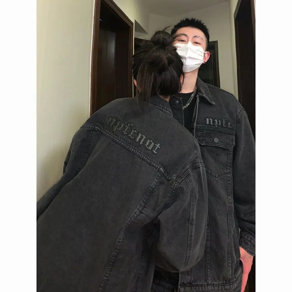 高街复古黑灰水洗做旧牛仔夹克男女秋季潮牌百搭休闲宽松工装外套