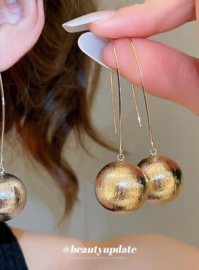 欧美金属感喷漆圆形纹路吊坠耳钩时尚简约耳环个性小众设计感耳饰