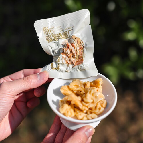 脱衣蜂蜜核桃仁低温烘烤