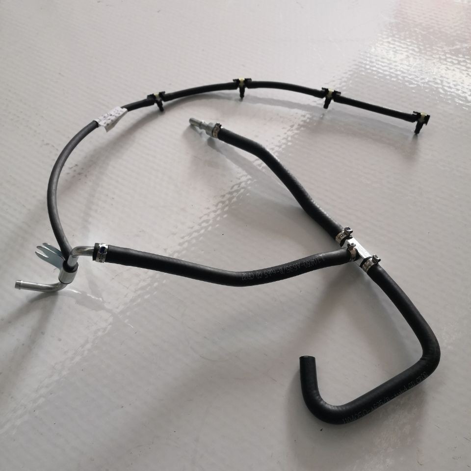 解放J6F原厂喷油器回油管大柴道依茨4DD1国五发动机喷油嘴回油管