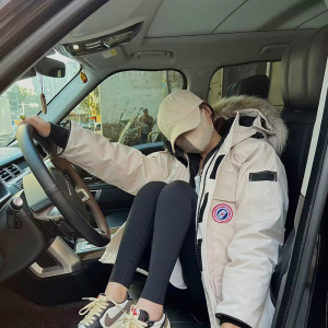 新款工装羽绒服女中长款大码鹅羽绒情侣版宽松派克加厚冬季外套潮