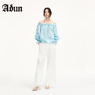 Abun【商场同款】2026年春季新品一字肩露肩渐变宽松灯温柔上衣