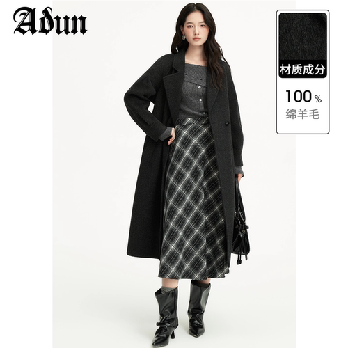 Abun【商场同款】2025年冬季新品长款纯色毛呢外套时尚气质赫本风