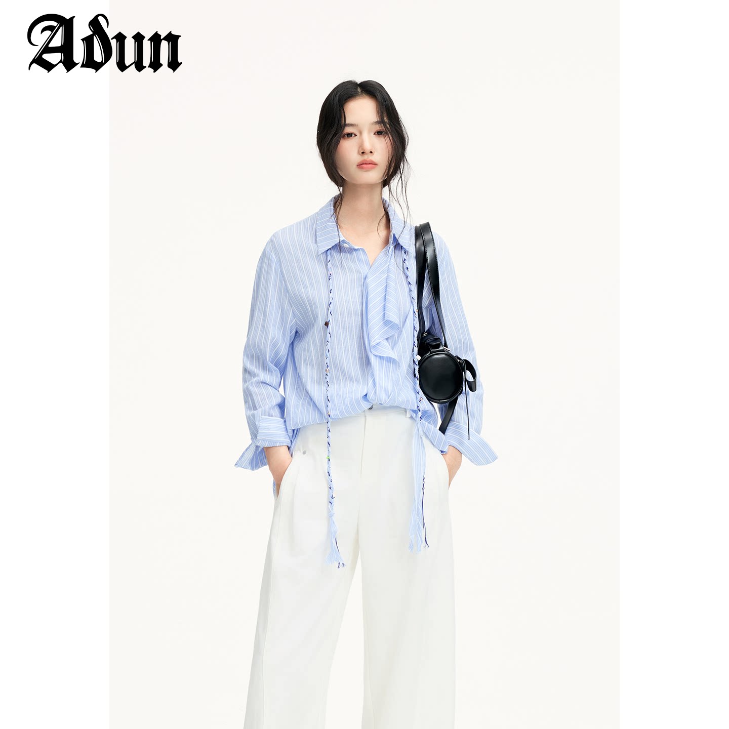 Abun【商场同款】2026秋季新款条纹衬衫女宽松小众设计感衬衣上衣图片