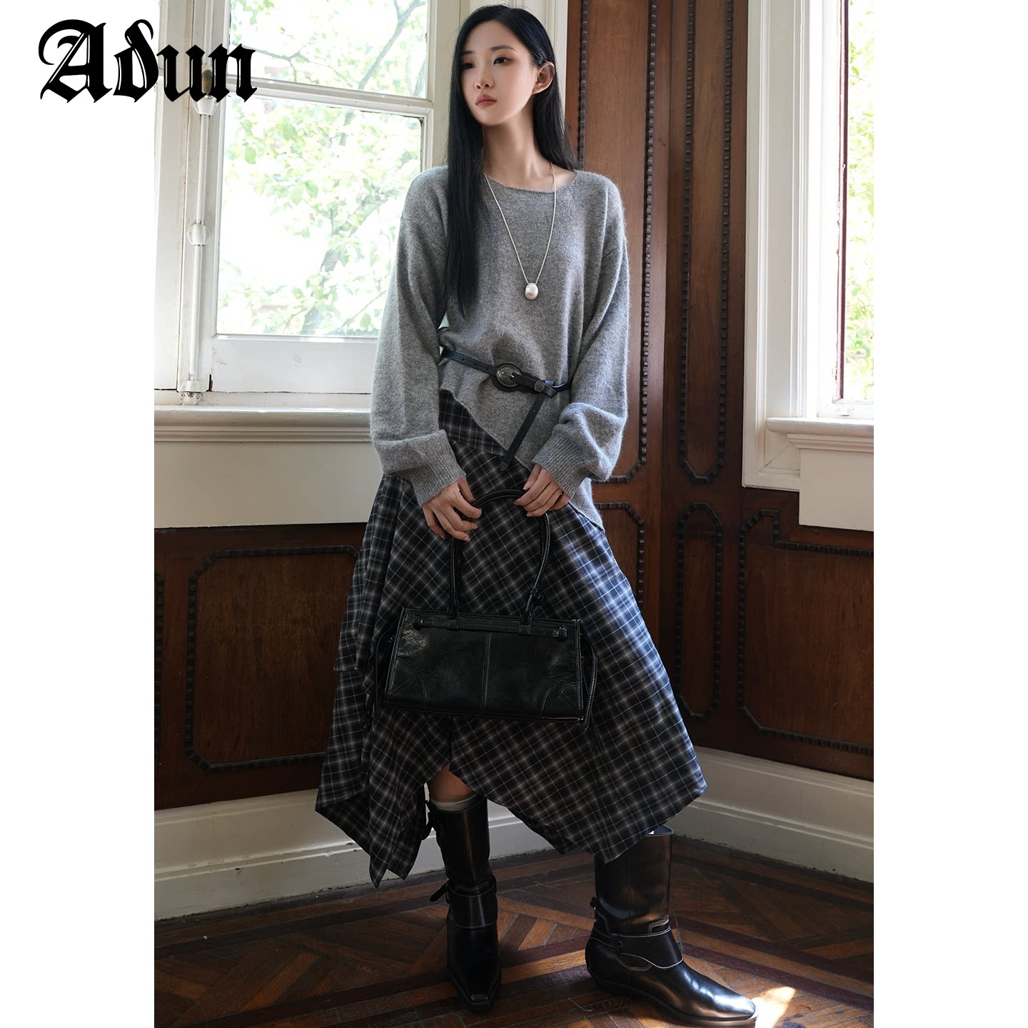 Abun【商场同款】2025年冬季新品不规则格纹中长款半身裙女高腰裙图片