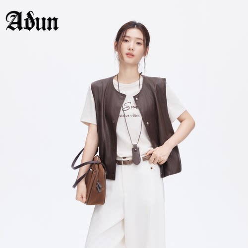 Abun【商场同款】2026年秋季新品美拉德棕色马甲字母印花短袖套装